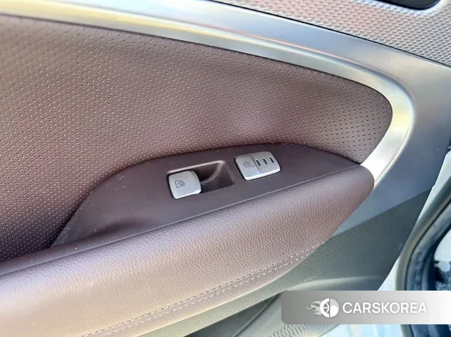 Genesis The New G70 id 3339008 из Кореи 8