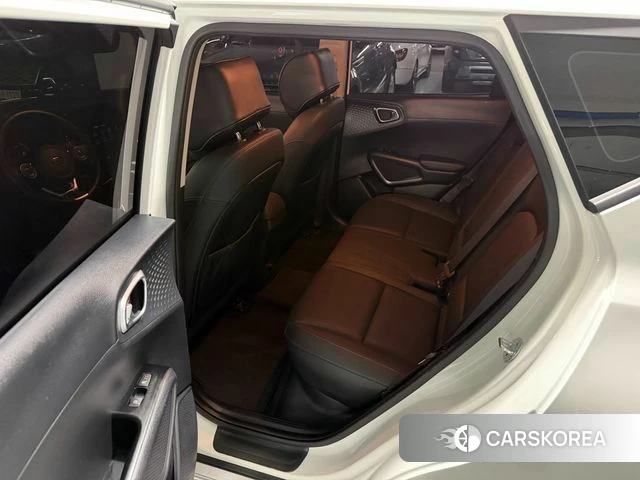 Kia Soul Booster EV id 4900495 из Кореи 8