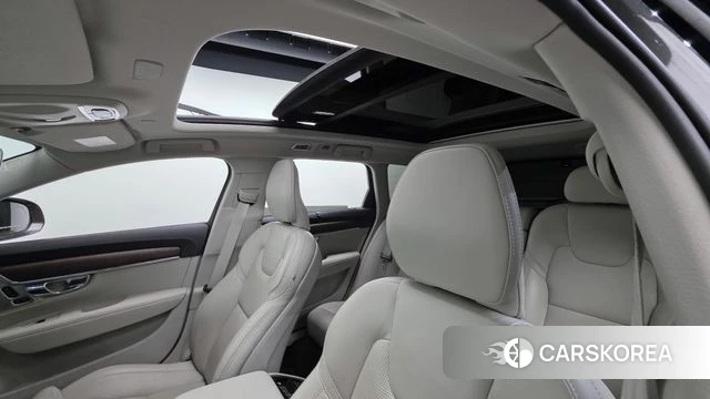 Volvo V90 Cross-Country id 4445310 из Кореи 8