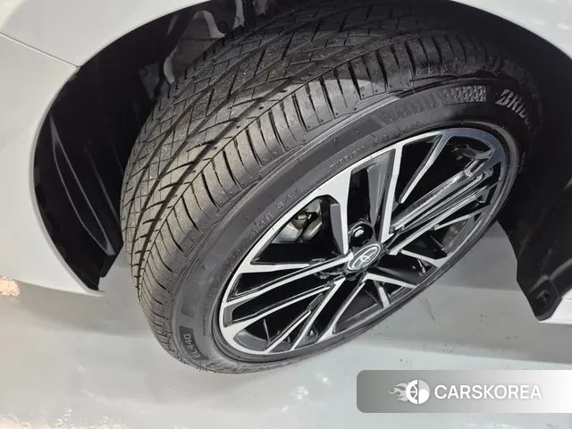 Toyota Camry (XV80) id 3590429 из Кореи 8