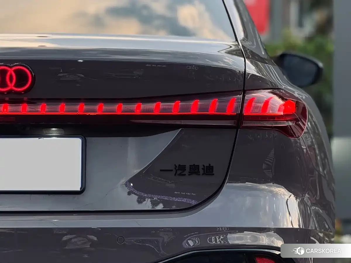 Audi A5L id 4578202 из Китая 8