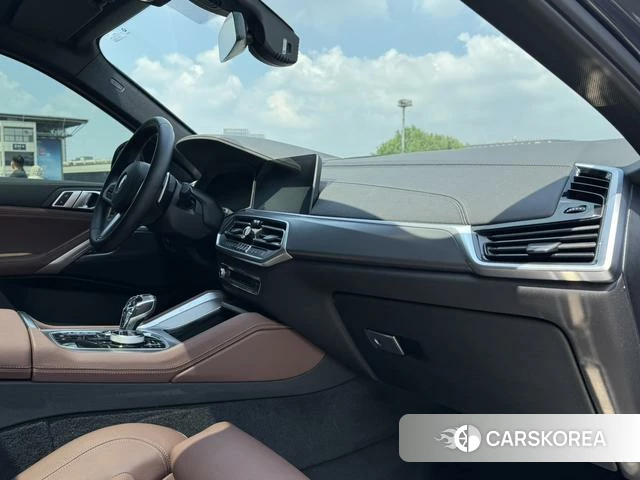 BMW X6 id 4254648 из Китая 8