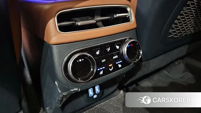 Genesis GV70 id 3629895 из Кореи 8