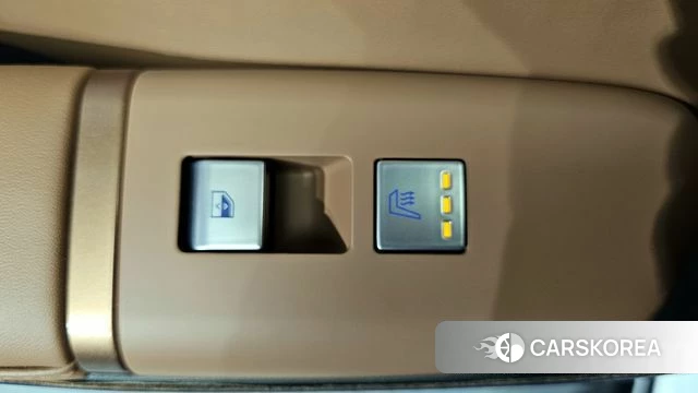 Hyundai Grandeur Hybrid (GN7) id 3870841 из Кореи 8