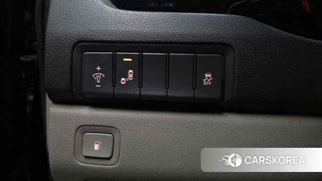 Kia All New Carnival id 4448316 из Кореи 8