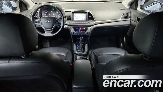 Hyundai Avante AD id 2582868 из Кореи 8