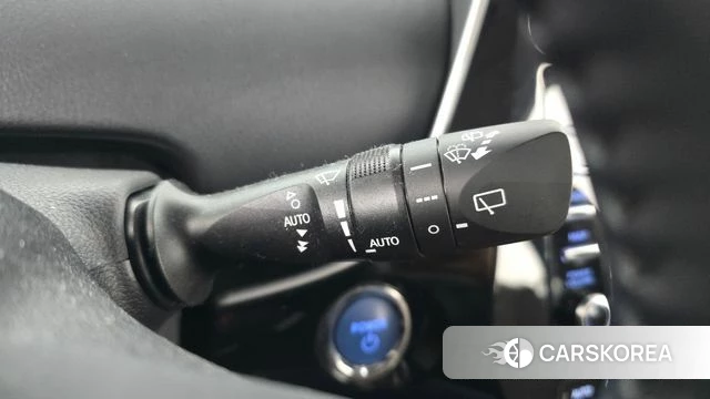 Toyota Prius 4th Generation id 4179826 из Кореи 8