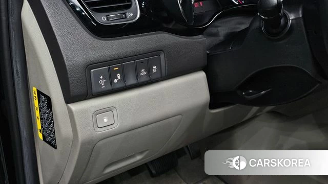 Kia All New Carnival id 4667874 из Кореи 8