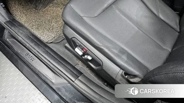 BMW 3 Series (F30) id 3029505 из Кореи 8