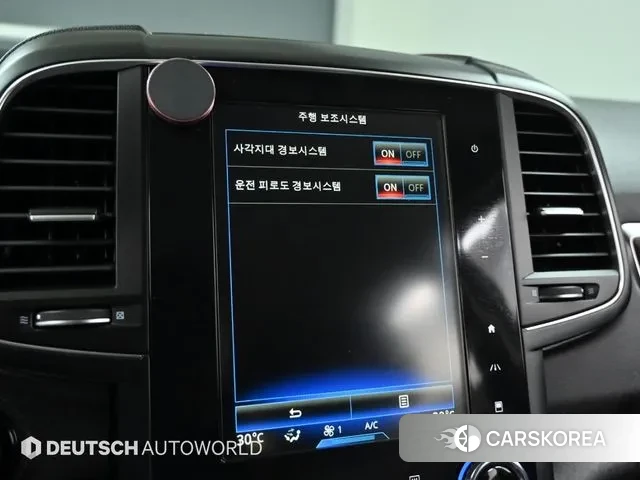 Renault Korea (Samsung) The New QM6 id 3616881 из Кореи 8