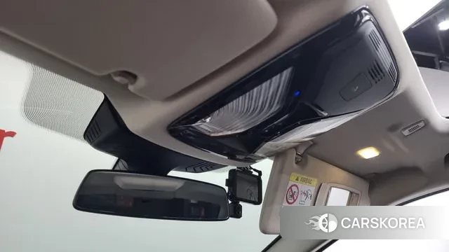 BMW 5 Series (G30) id 3453941 из Кореи 8