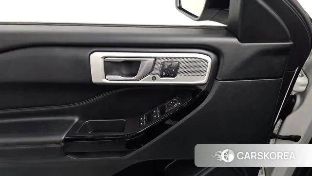 Ford Explorer 6th Generation id 3022592 из Кореи 8