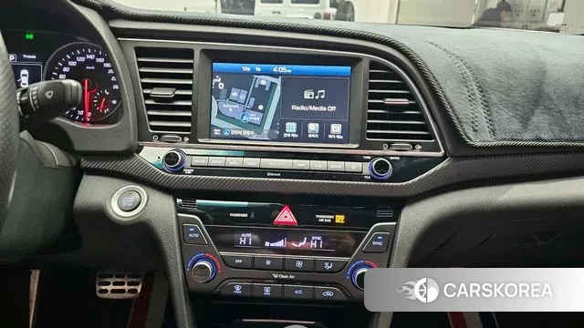 Hyundai Avante AD id 3429288 из Кореи 8