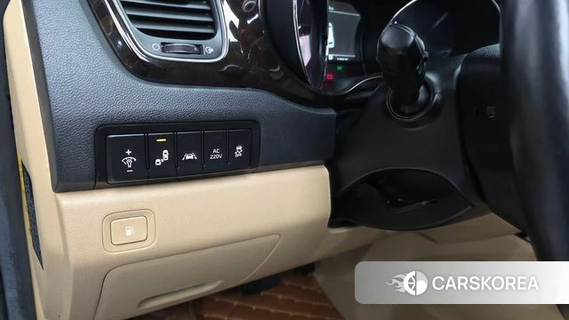 Kia The New Carnival id 4508563 из Кореи 8