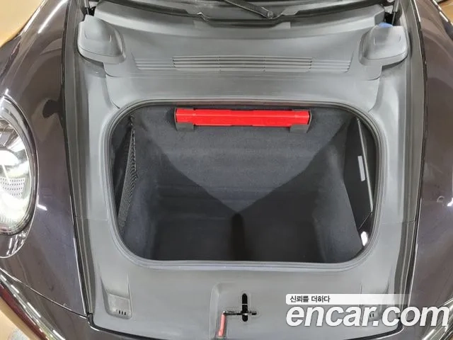 Porsche 911(992) id 2945098 из Кореи 8