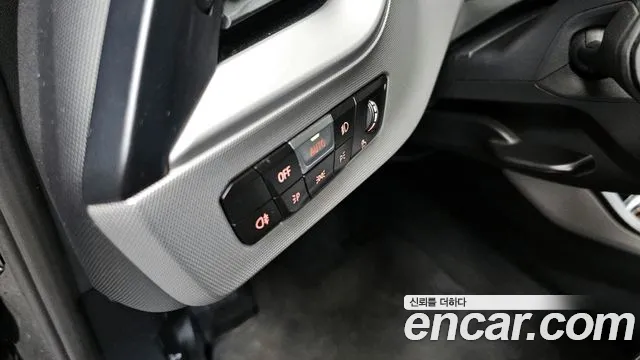 BMW 1 Series (F40) id 2634375 из Кореи 8