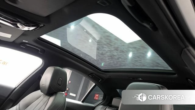 BMW 5 Series (G60) id 4783498 из Кореи 8