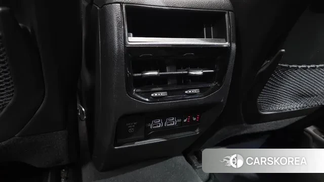 Jeep Grand Cherokee (WL) id 3701198 из Кореи 8