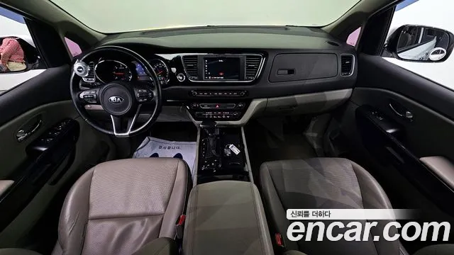 Kia All New Carnival id 2699355 из Кореи 8