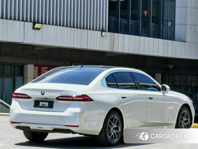 BMW 5 series id 4265671 из Китая 8