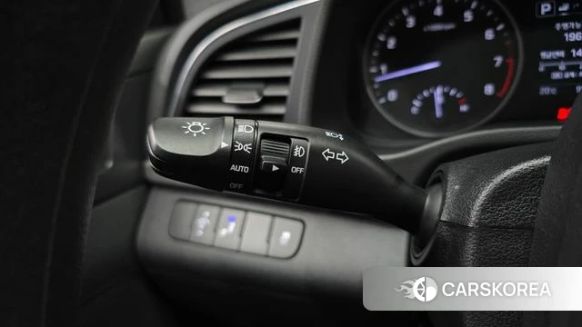 Hyundai Avante AD id 3917406 из Кореи 8