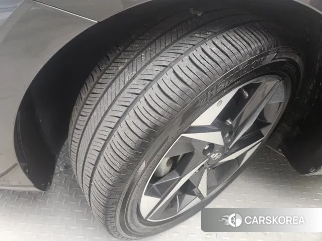 Hyundai Avante (CN7) id 3379167 из Кореи 8