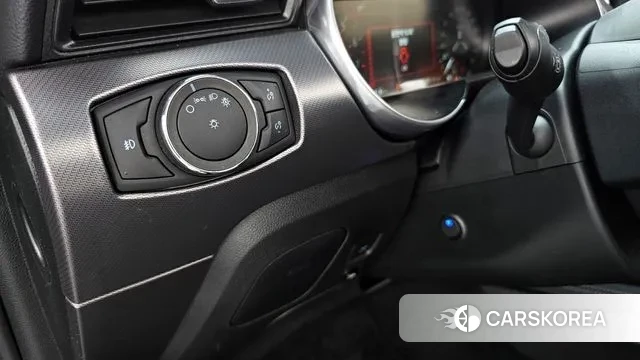 Ford Mustang id 3012910 из Кореи 8