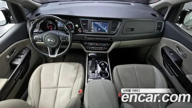 Kia The New Carnival id 2529596 из Кореи 8