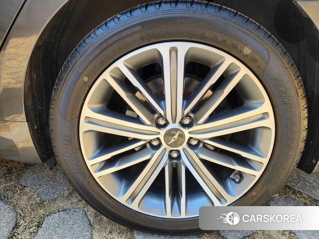 Genesis G80 id 3911900 из Кореи 8