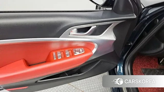 Genesis The New G70 id 3022420 из Кореи 8