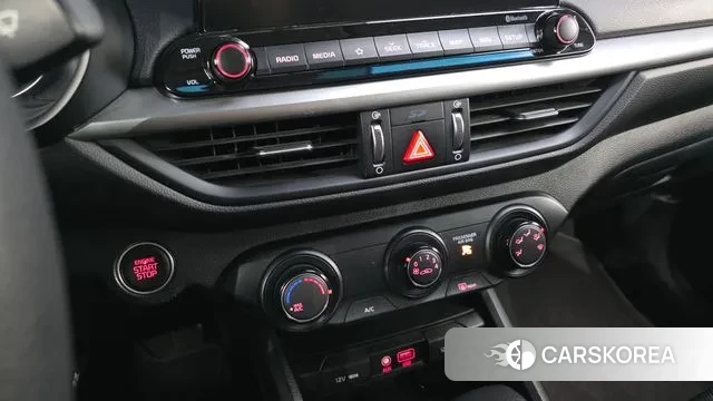 Kia Come New K3 id 3773220 из Кореи 8