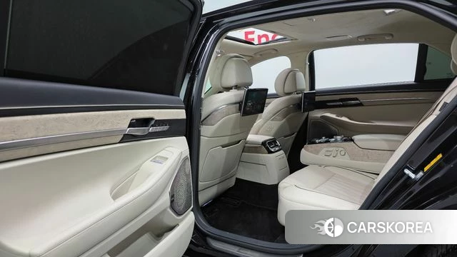 Genesis G90 id 4642200 из Кореи 8