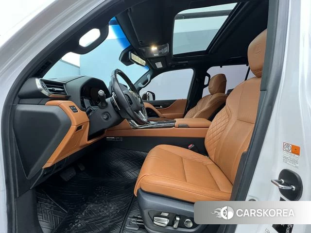 Lexus LX id 4190497 из Китая 8