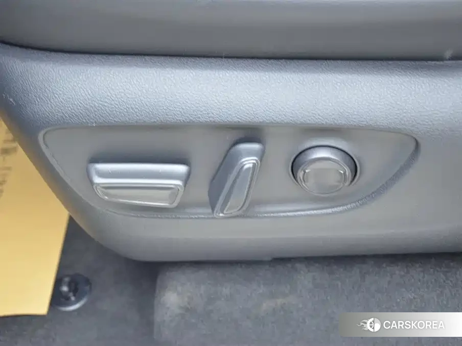 Toyota Land Cruiser id 4577641 из Китая 8