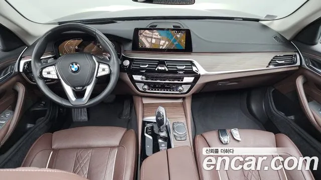 BMW 5 Series (G30) id 2705276 из Кореи 8