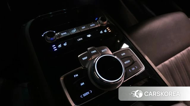 Genesis G90 id 3924683 из Кореи 8