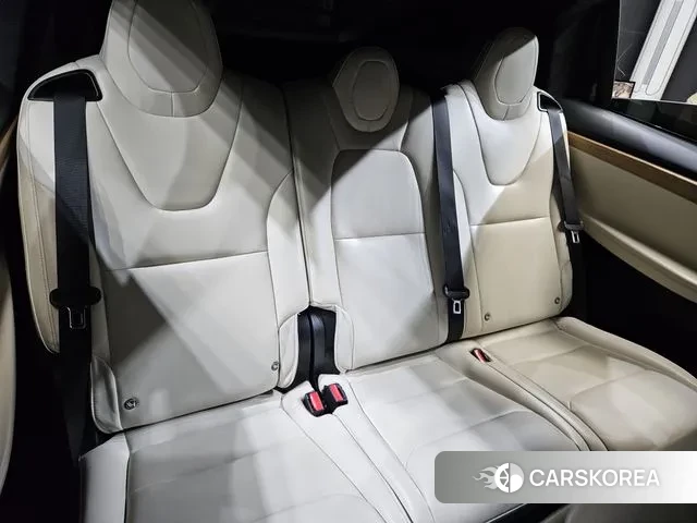 Tesla Model X id 3514357 из Кореи 8