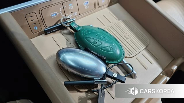 Hyundai Santa Fe (MX5) id 4223066 из Кореи 8