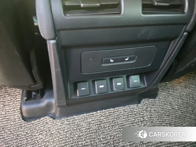 Land Rover Defender (L663) id 3612023 из Кореи 8