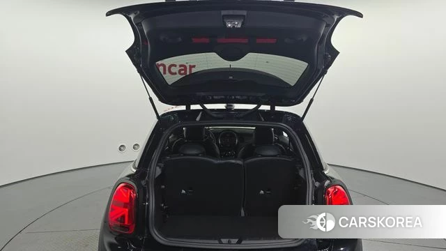 Mini Cooper Electric id 4848661 из Кореи 8