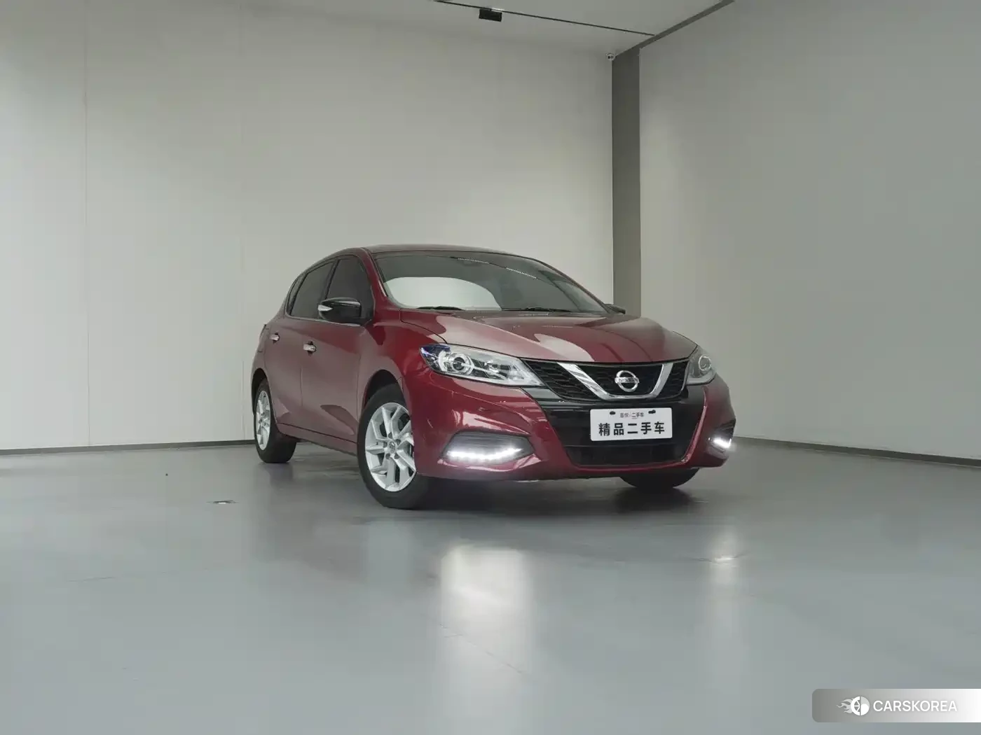 Nissan Tiida id 4538566 из Китая 8