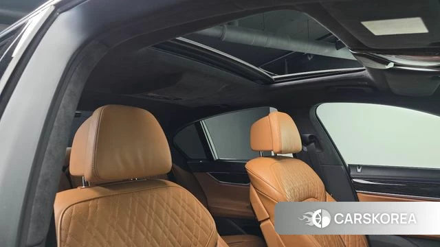 BMW 7 Series (G11) id 4323633 из Кореи 8