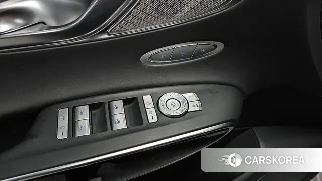 Genesis GV70 id 3616166 из Кореи 8