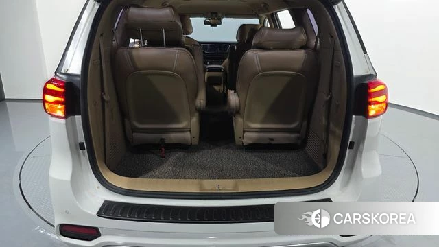 Kia The New Carnival id 4765112 из Кореи 8
