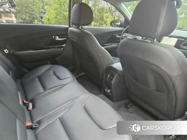 Kia Niro EV id 4551490 из Кореи 8