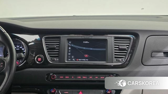Kia The New Carnival id 4318000 из Кореи 8