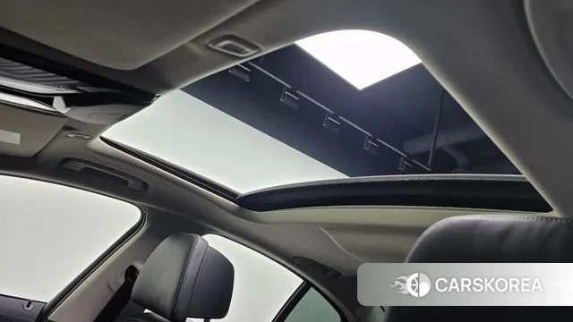 BMW 5 Series (G30) id 3765601 из Кореи 8