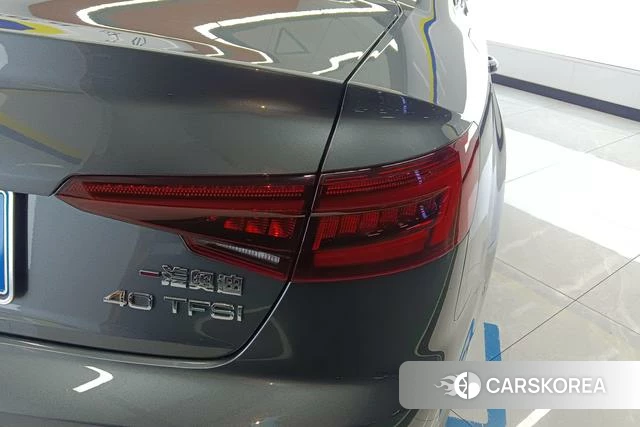 Audi A4L id 4254242 из Китая 8