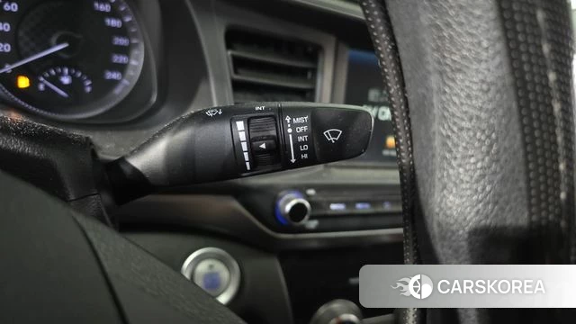 Hyundai The New Avante AD id 4508383 из Кореи 8