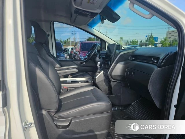 Hyundai Staria id 4361540 из Кореи 8